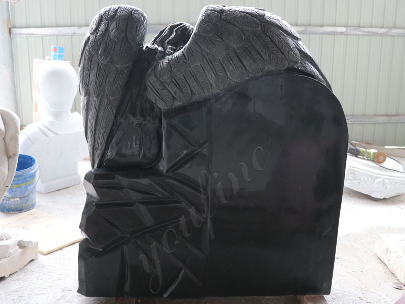 outdoor-Granit-angel-heart-tombstone-for-sale